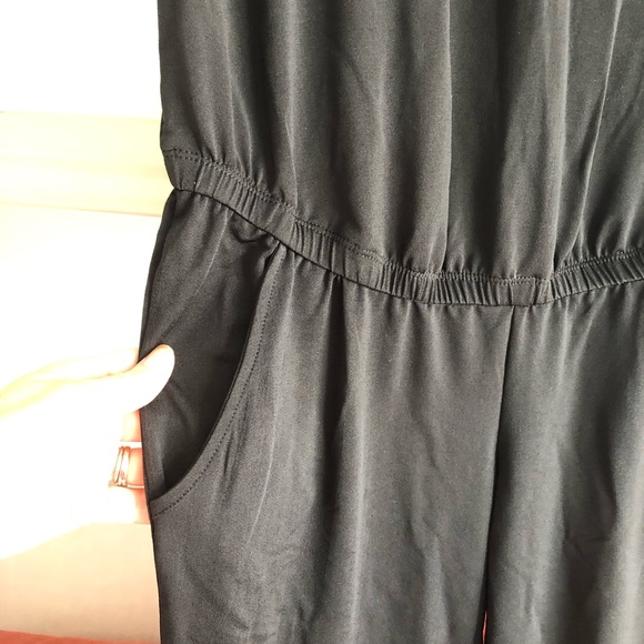 Maternity black jumpsuit - Medium - Picture 4 of 5